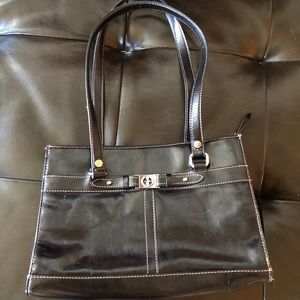 Giani Bernini handbag.